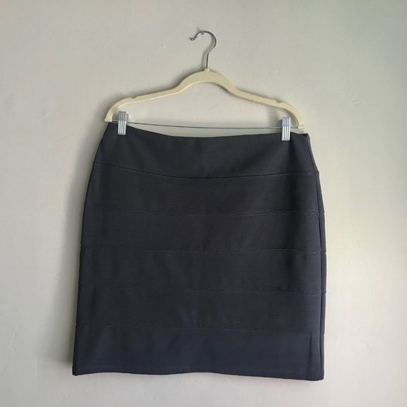 Double Take Dresses & Skirts - DOUBLE TAKE / Black Fitted Bandage Skirt